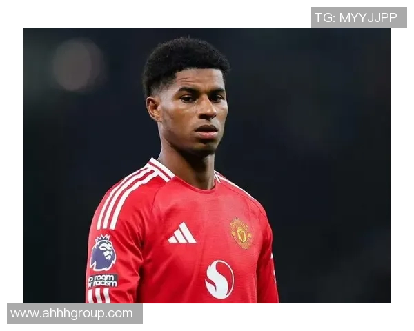 足球队12号球星的背后故事与影响力分析 足球队12号球星的背后故事与影响力分析